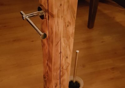 klopapierhalter-fachwerkbalken